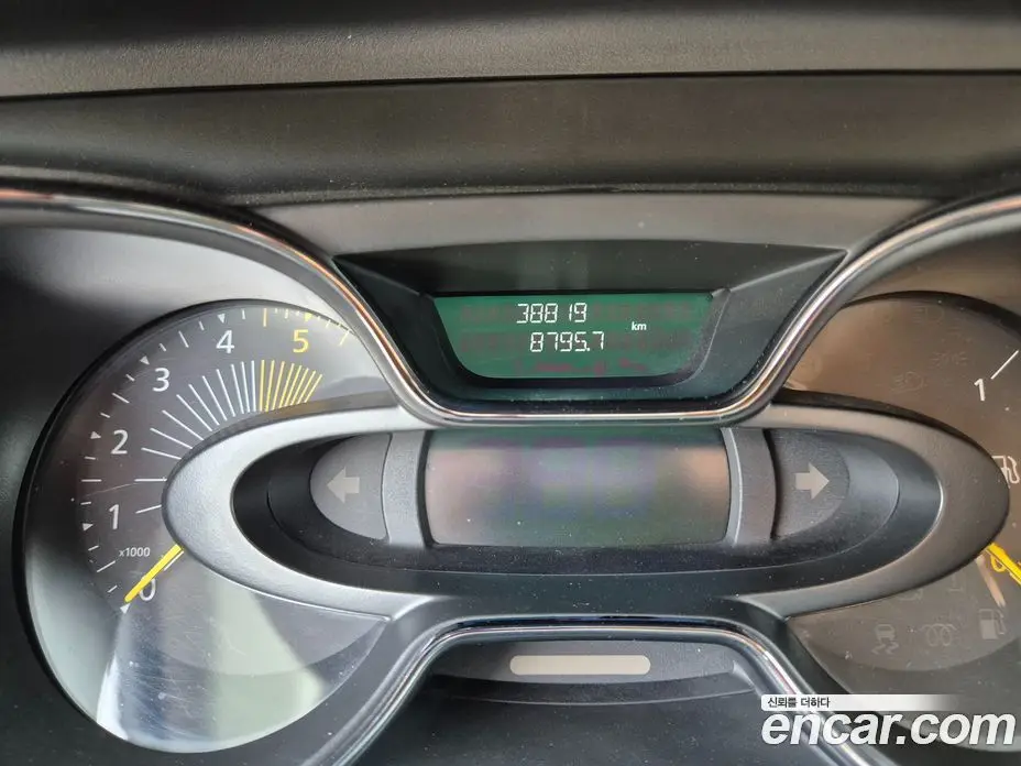 Renault (Samsung) QM3 2014 1.5 автомат (гидро), фото 8 Renault (Samsung) QM3 2014 1.5 автомат (гидро), фото 8