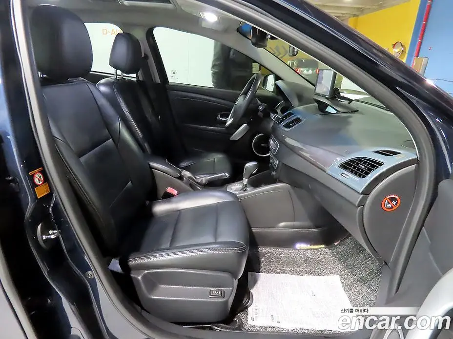 Renault (Samsung) SM3 2011 1.6 автомат (гидро), фото 11 Renault (Samsung) SM3 2011 1.6 автомат (гидро), фото 11