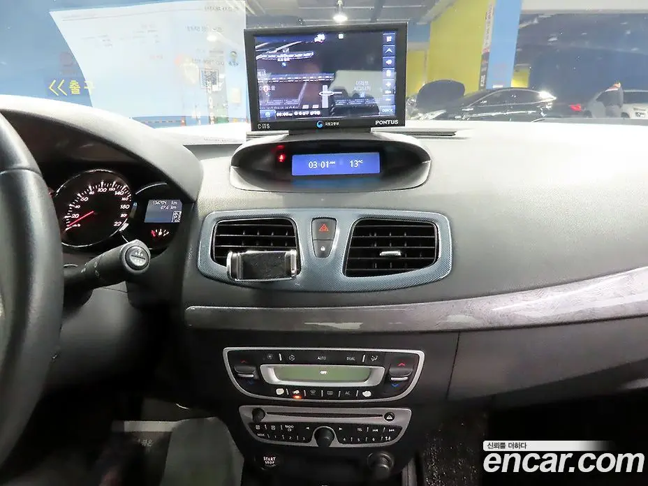 Renault (Samsung) SM3 2011 1.6 автомат (гидро), фото 16 Renault (Samsung) SM3 2011 1.6 автомат (гидро), фото 16
