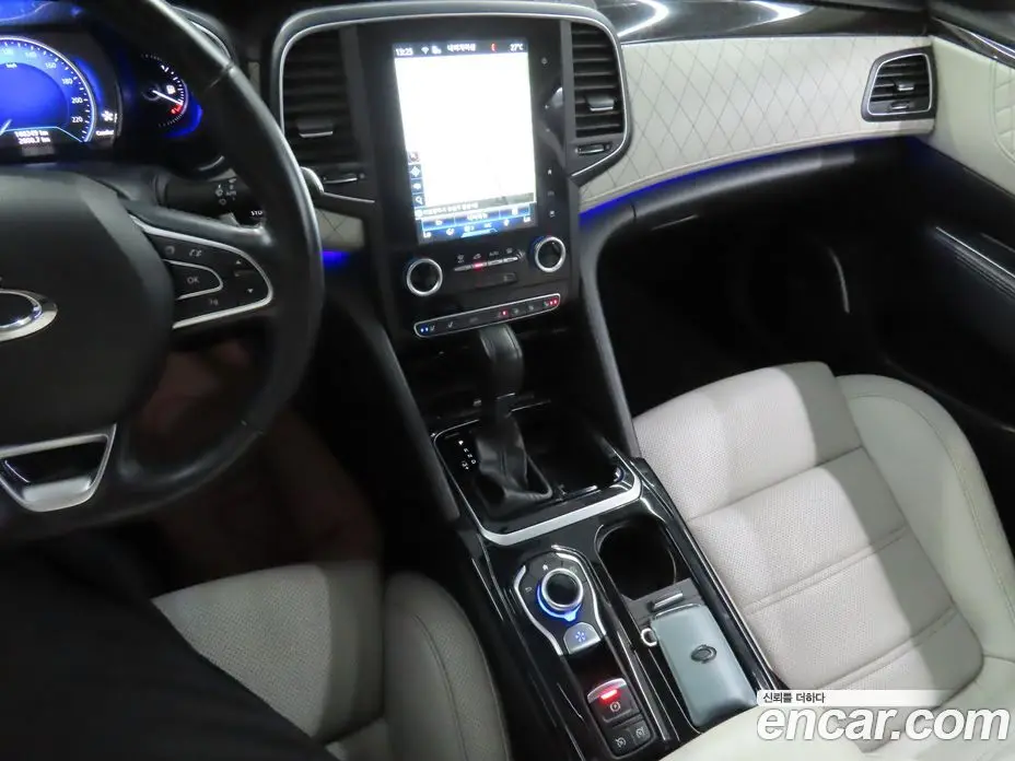 Renault (Samsung) SM6 2017 2.0 автомат (гидро), фото 10 Renault (Samsung) SM6 2017 2.0 автомат (гидро), фото 10
