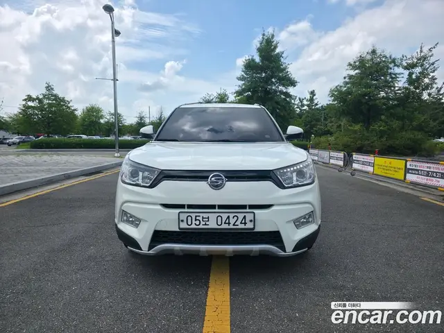 SsangYong TIBOLI 2016 1.6 автомат (гидро), миниатюра 3