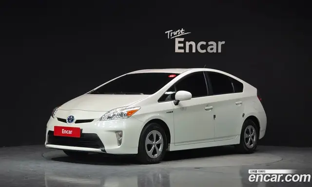 Toyota Prius, 2015, 125 801 км