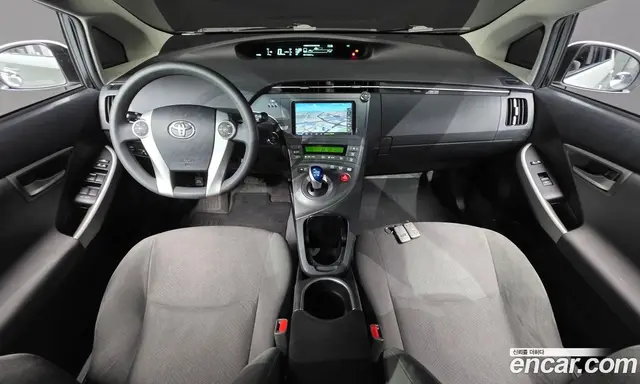 Toyota Prius 2015 1.8 автомат (гидро), миниатюра 7 Toyota Prius 2015 1.8 автомат (гидро), миниатюра 7