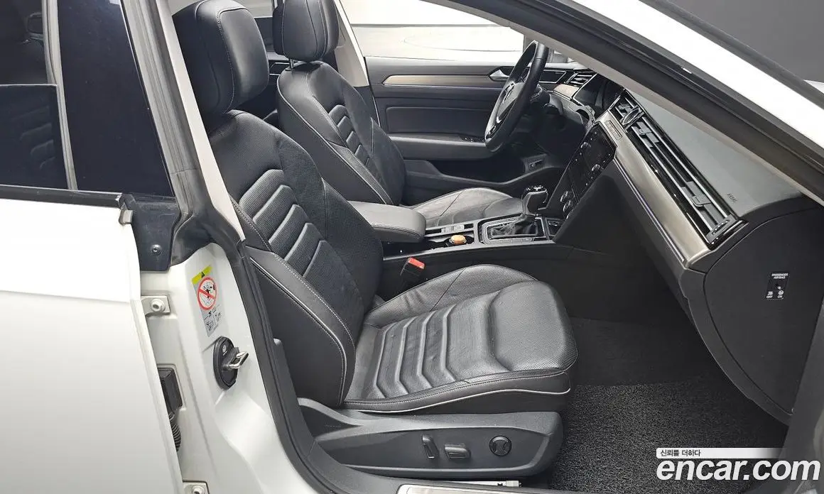 Volkswagen Arteon 2019 2.0 автомат (гидро), фото 10 Volkswagen Arteon 2019 2.0 автомат (гидро), фото 10