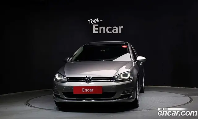Volkswagen Golf 2015 2.0 автомат (гидро), миниатюра 3 Volkswagen Golf 2015 2.0 автомат (гидро), миниатюра 3