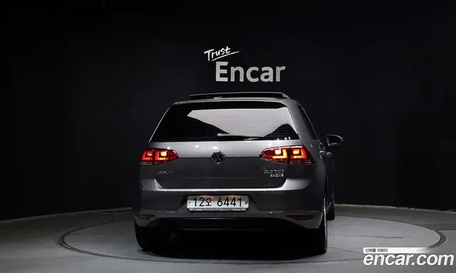 Volkswagen Golf 2015 2.0 автомат (гидро), миниатюра 4 Volkswagen Golf 2015 2.0 автомат (гидро), миниатюра 4