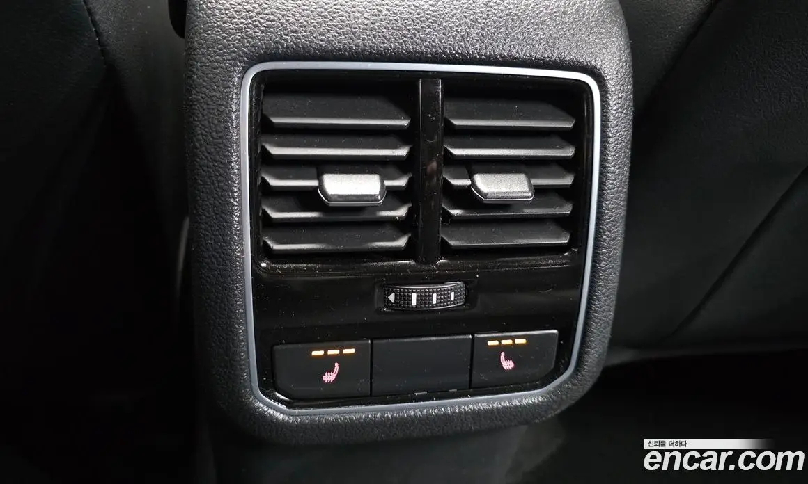 Volkswagen Passat 2018 2.0 автомат (гидро), фото 16 Volkswagen Passat 2018 2.0 автомат (гидро), фото 16
