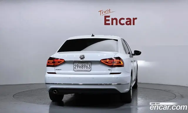 Volkswagen Passat 2018 2.0 автомат (гидро), миниатюра 4 Volkswagen Passat 2018 2.0 автомат (гидро), миниатюра 4
