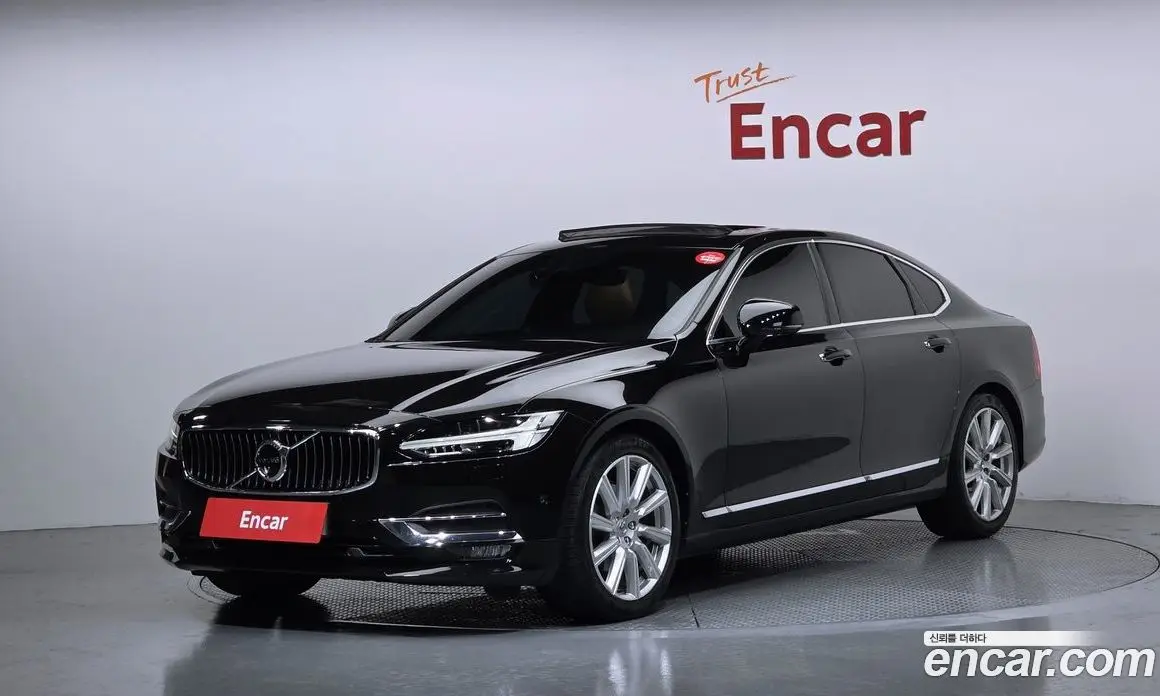Volvo S90 2018 2.0 автомат (гидро), фото 1 Volvo S90 2018 2.0 автомат (гидро), фото 1