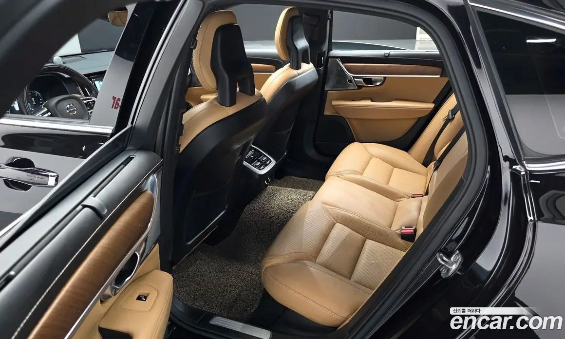 Volvo S90 2018 2.0 автомат (гидро), фото 12 Volvo S90 2018 2.0 автомат (гидро), фото 12