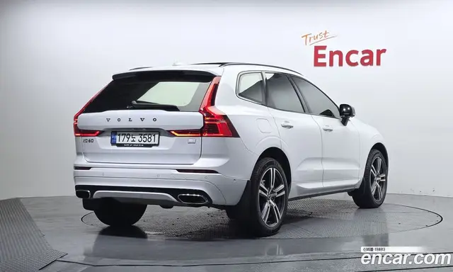 Volvo XC60 2020 2.0 автомат (гидро), миниатюра 2 Volvo XC60 2020 2.0 автомат (гидро), миниатюра 2