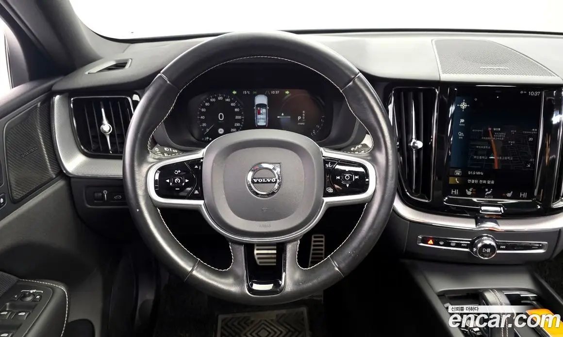 Volvo XC60 2020 2.0 автомат (гидро), фото 13 Volvo XC60 2020 2.0 автомат (гидро), фото 13