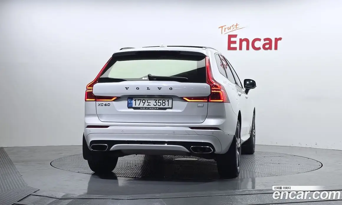 Volvo XC60 2020 2.0 автомат (гидро), фото 4 Volvo XC60 2020 2.0 автомат (гидро), фото 4