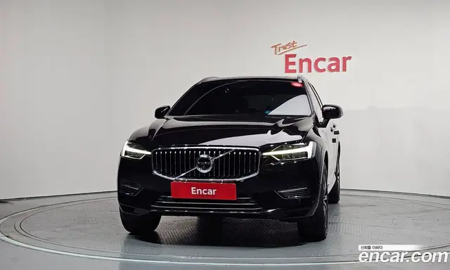 Volvo XC60 2020 2.0 автомат (гидро), миниатюра 3 Volvo XC60 2020 2.0 автомат (гидро), миниатюра 3