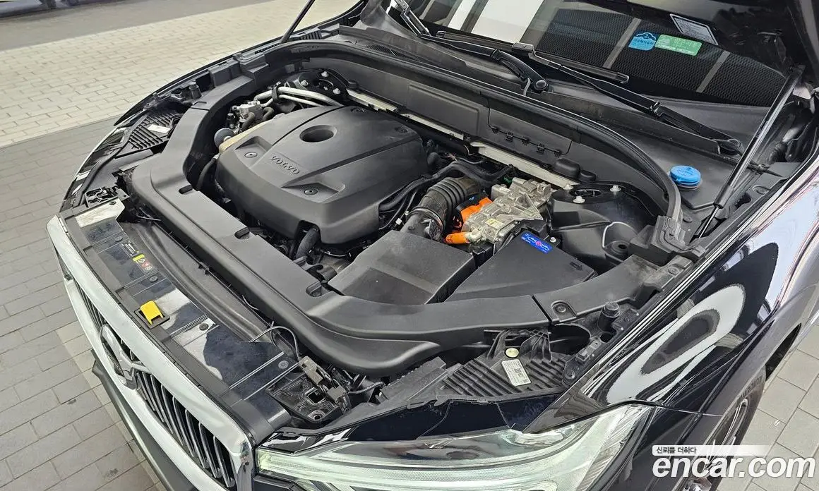 Volvo XC60 2020 2.0 автомат (гидро), фото 6 Volvo XC60 2020 2.0 автомат (гидро), фото 6
