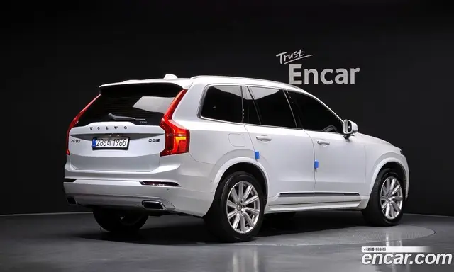 Volvo XC90 2018 2.0 автомат (гидро), миниатюра 2 Volvo XC90 2018 2.0 автомат (гидро), миниатюра 2