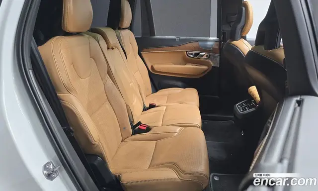 Volvo XC90 2018 2.0 автомат (гидро), миниатюра 11 Volvo XC90 2018 2.0 автомат (гидро), миниатюра 11