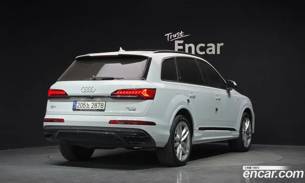 Audi Q7 2023 3.0 автомат (гидро), фото 2 Audi Q7 2023 3.0 автомат (гидро), фото 2