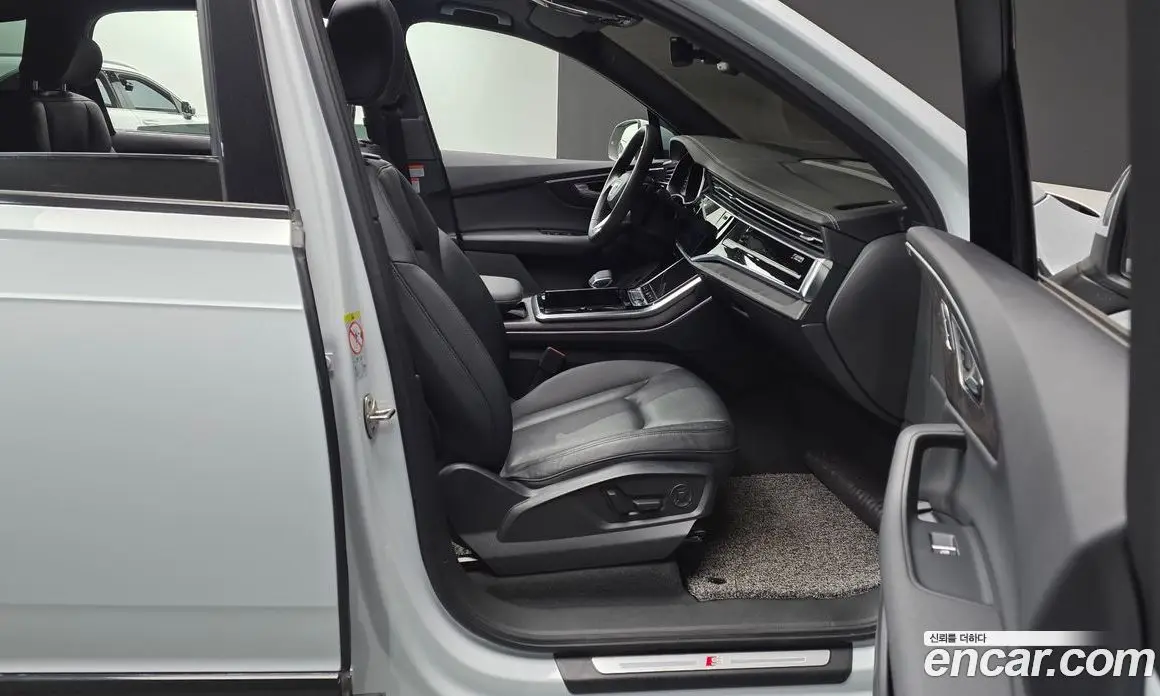 Audi Q7 2023 3.0 автомат (гидро), фото 11 Audi Q7 2023 3.0 автомат (гидро), фото 11