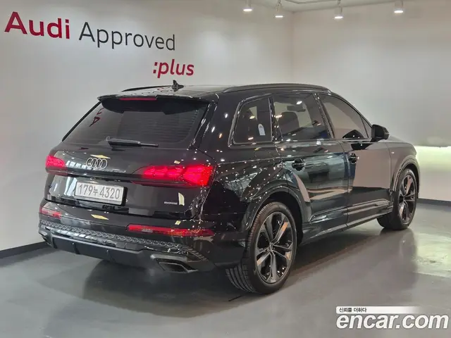 Audi Q7 2026 3.0 автомат (гидро), миниатюра 2