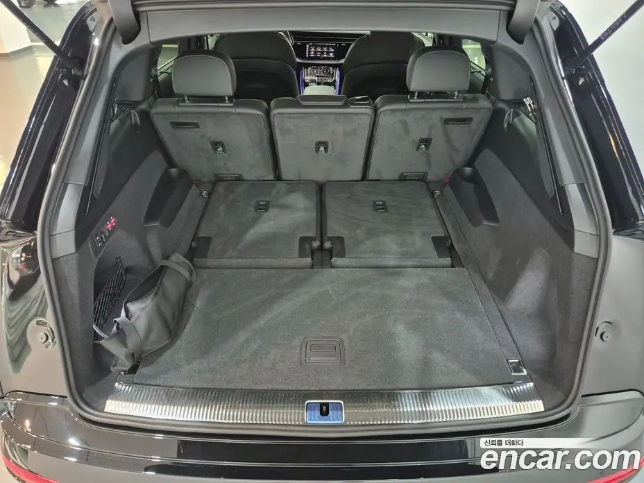 Audi Q7 2026 3.0 автомат (гидро), фото 17