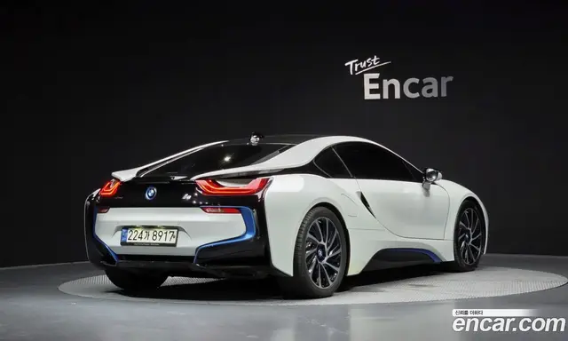 BMW i8 2016 1.5 автомат (гидро), миниатюра 2 BMW i8 2016 1.5 автомат (гидро), миниатюра 2