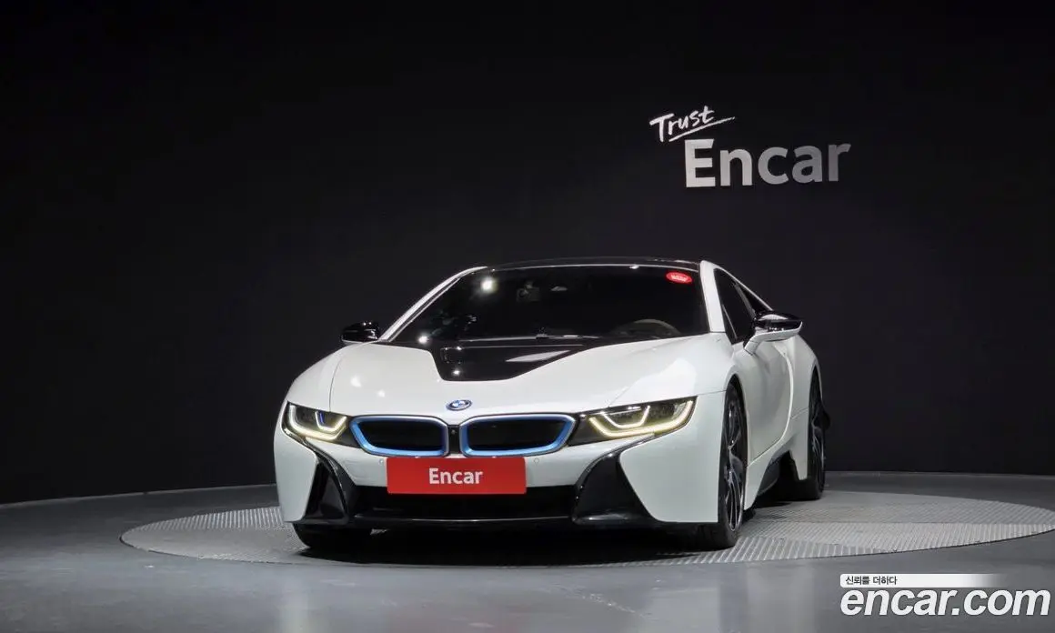 BMW i8 2016 1.5 автомат (гидро), фото 3 BMW i8 2016 1.5 автомат (гидро), фото 3