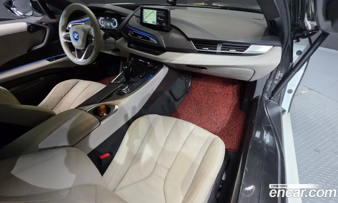 BMW i8 2016 1.5 автомат (гидро), фото 7 BMW i8 2016 1.5 автомат (гидро), фото 7