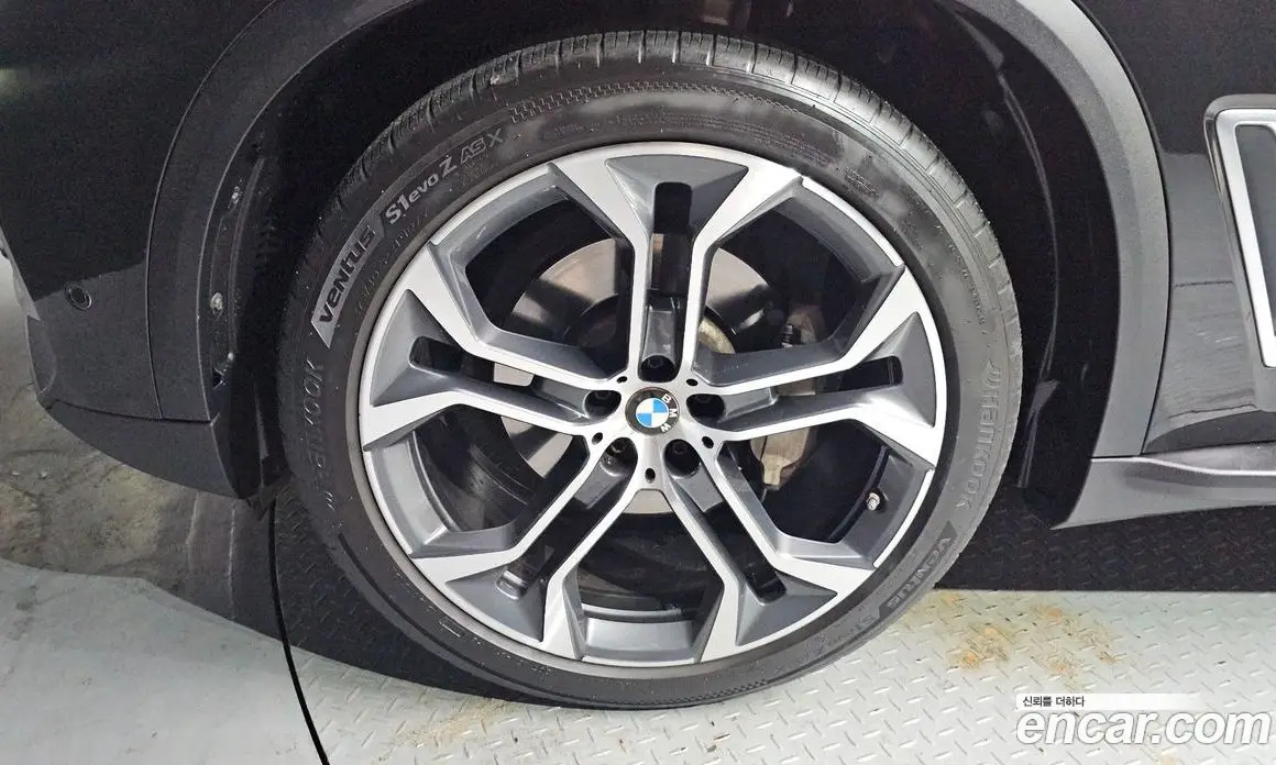 BMW X5 2022 3.0 автомат (гидро), фото 5