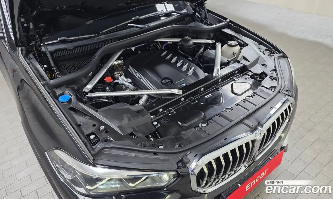 BMW X5 2022 3.0 автомат (гидро), фото 6