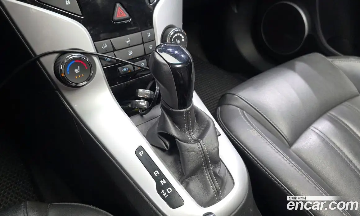 Chevrolet Cruze 2014 1.8 автомат (гидро), фото 9