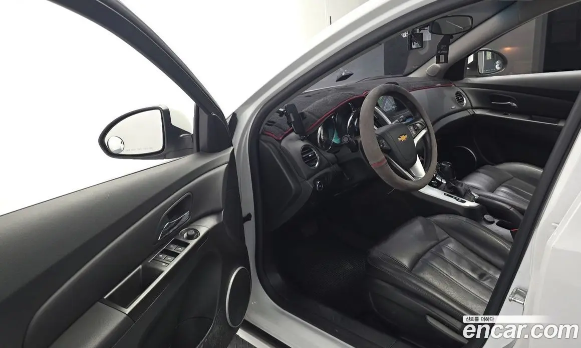 Chevrolet Cruze 2014 1.8 автомат (гидро), фото 10