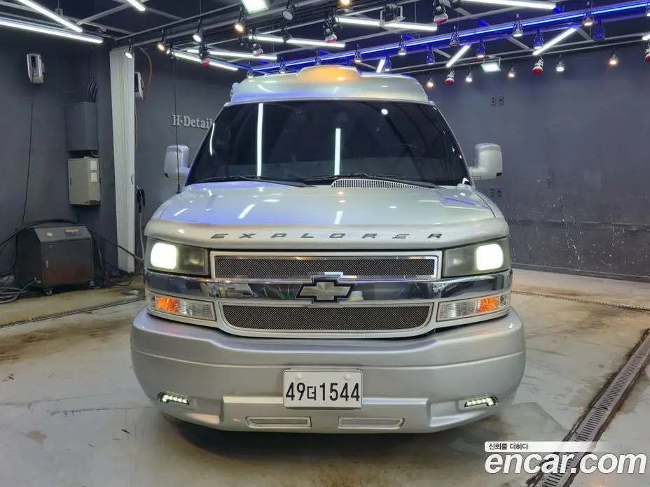 Chevrolet Express Van 2011 5.3 автомат (гидро), фото 1 Chevrolet Express Van 2011 5.3 автомат (гидро), фото 1