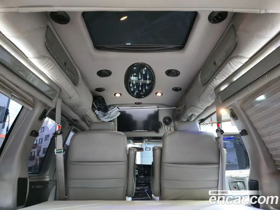 Chevrolet Express Van 2011 5.3 автомат (гидро), фото 18 Chevrolet Express Van 2011 5.3 автомат (гидро), фото 18