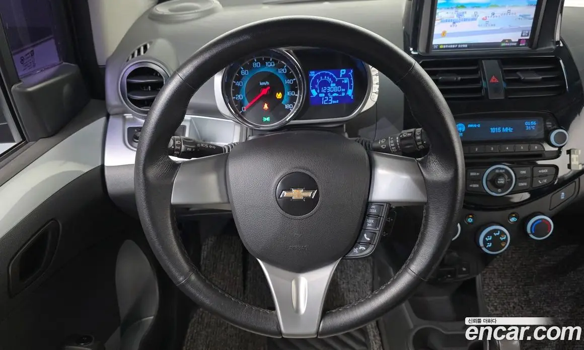 Chevrolet Spark 2014 1.0 автомат (гидро), фото 16