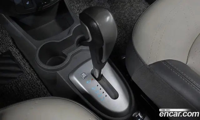 Chevrolet Spark 2014 1.0 автомат (гидро), миниатюра 9