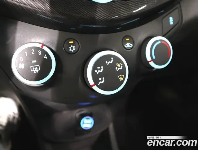 Chevrolet Spark 2015 1.0 автомат (гидро), миниатюра 11 Chevrolet Spark 2015 1.0 автомат (гидро), миниатюра 11
