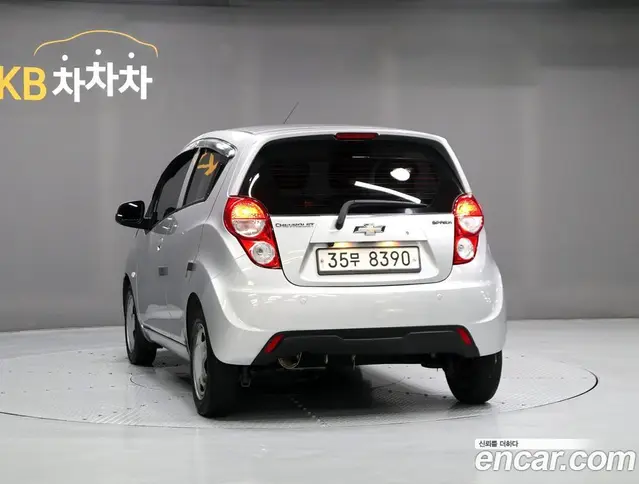 Chevrolet Spark 2015 1.0 автомат (гидро), миниатюра 4 Chevrolet Spark 2015 1.0 автомат (гидро), миниатюра 4