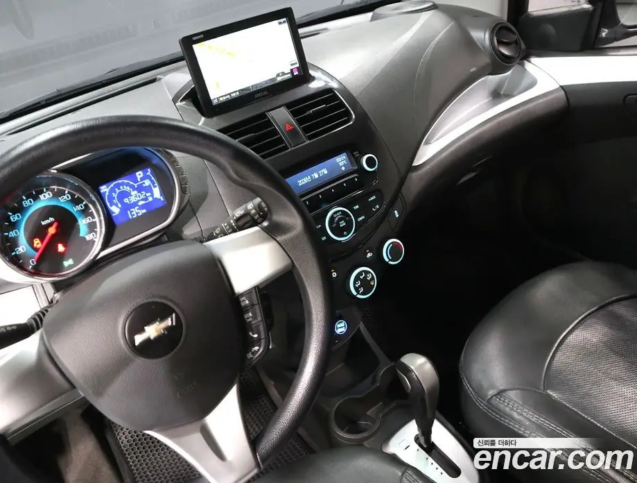 Chevrolet Spark 2015 1.0 автомат (гидро), фото 9 Chevrolet Spark 2015 1.0 автомат (гидро), фото 9