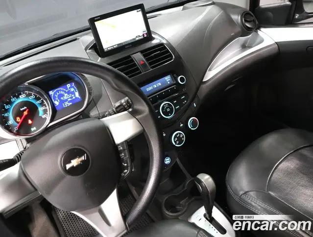 Chevrolet Spark 2015 1.0 автомат (гидро), миниатюра 9 Chevrolet Spark 2015 1.0 автомат (гидро), миниатюра 9