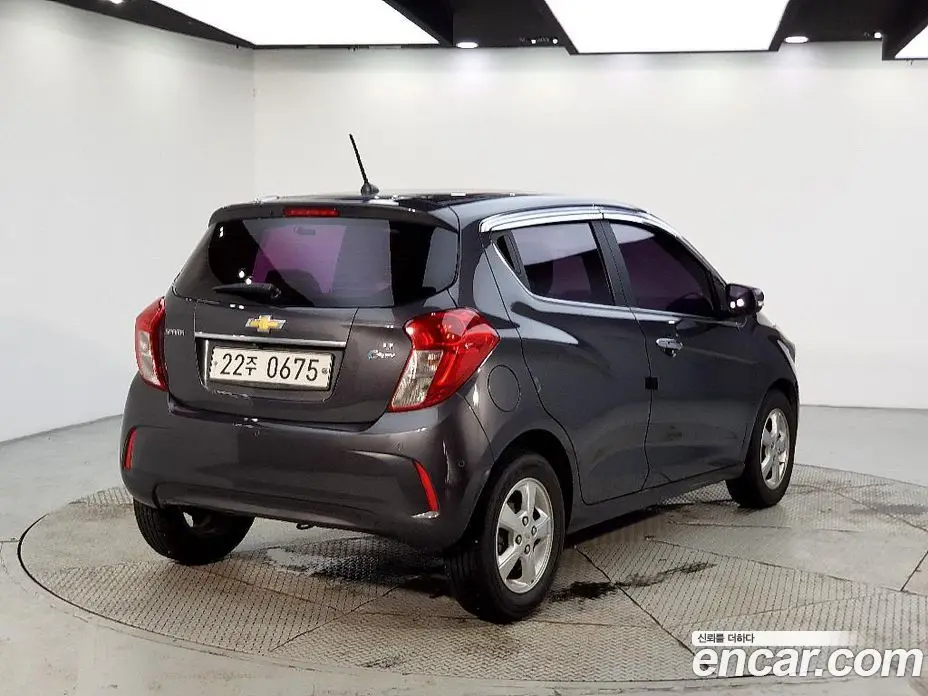 Chevrolet Spark 2015 1.0 автомат (гидро), фото 4 Chevrolet Spark 2015 1.0 автомат (гидро), фото 4