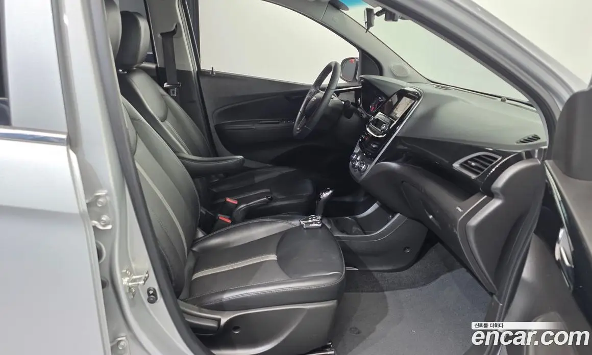 Chevrolet Spark 2019 1.0 автомат (гидро), фото 11 Chevrolet Spark 2019 1.0 автомат (гидро), фото 11