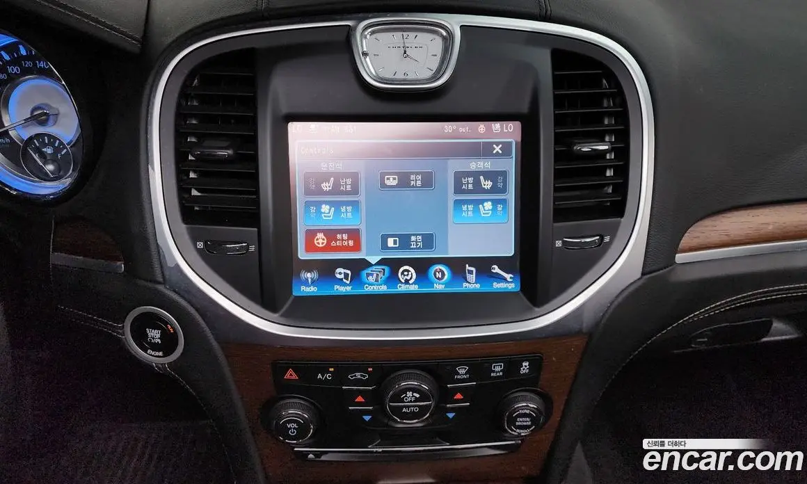 Chrysler 300C 2014 3.6 автомат (гидро), фото 14
