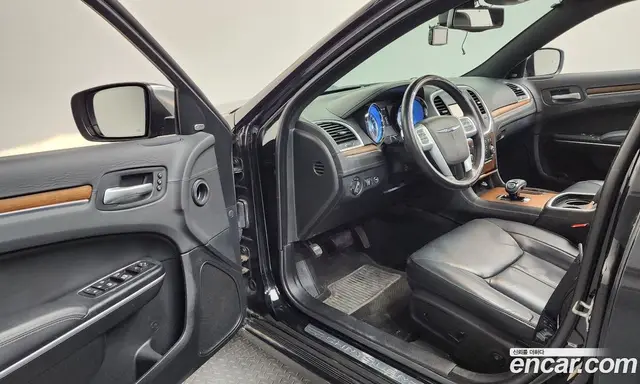 Chrysler 300C 2014 3.6 автомат (гидро), миниатюра 10
