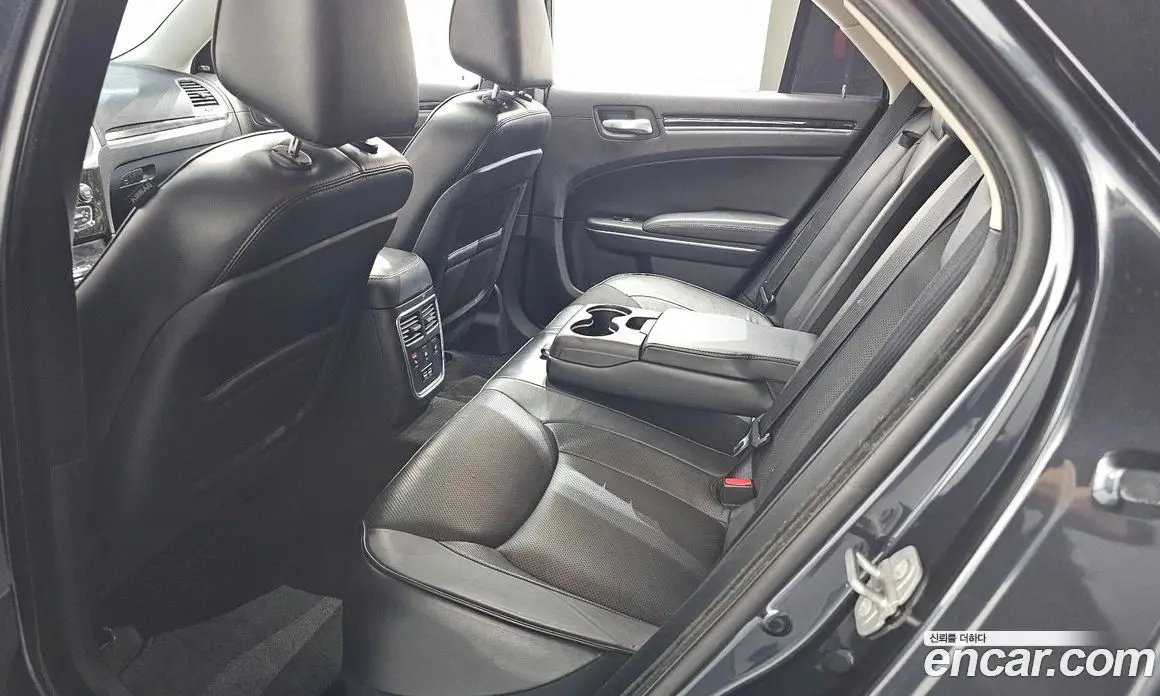 Chrysler 300C 2016 3.6 автомат (гидро), фото 18
