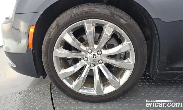 Chrysler 300C 2016 3.6 автомат (гидро), миниатюра 5