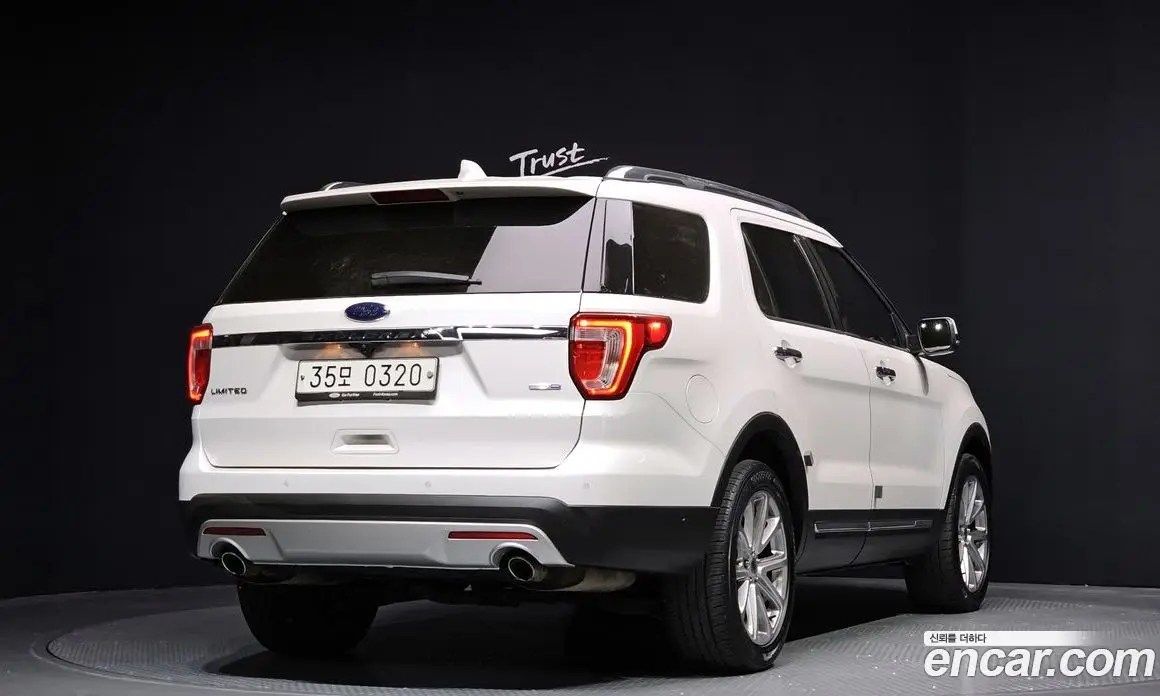 Ford Explorer 2016 2.3 автомат (гидро), фото 2 Ford Explorer 2016 2.3 автомат (гидро), фото 2