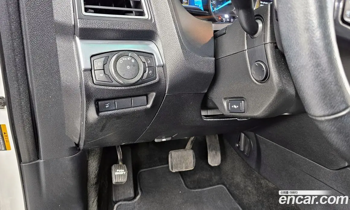 Ford Explorer 2016 2.3 автомат (гидро), фото 16 Ford Explorer 2016 2.3 автомат (гидро), фото 16
