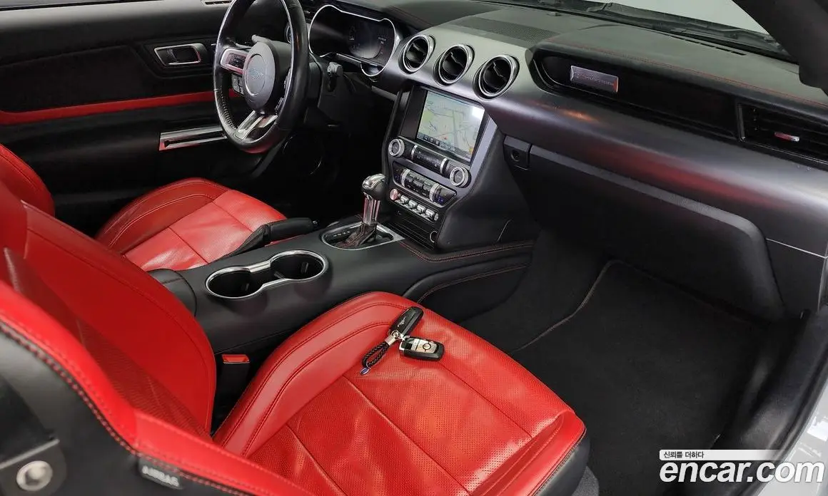 Ford Mustang 2021 2.3 автомат (гидро), фото 7 Ford Mustang 2021 2.3 автомат (гидро), фото 7