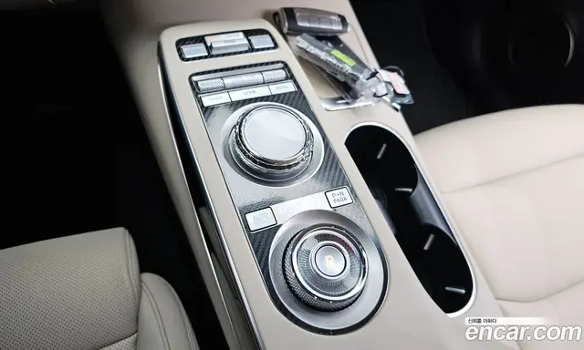Genesis GV70 2022 3.5 автомат (гидро), миниатюра 9